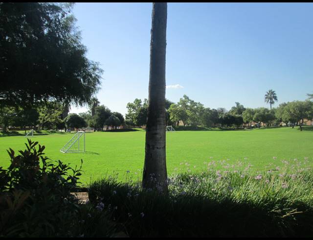2 BEDROOM SECTIONAL TITLE FOR SALE IN EQUESTRIA